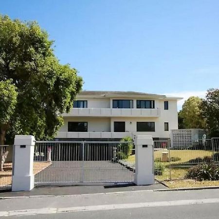 Cape Dawn Guest House Parow Exteriér fotografie